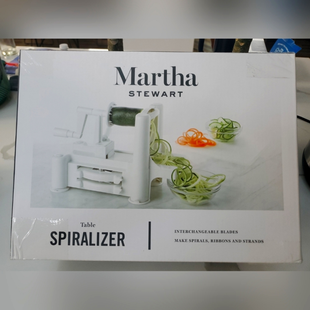 New Unopened Martha Stewart White Table Spiralizer for Fruits & Veggies